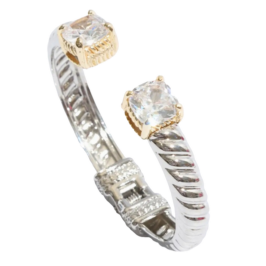 Luxe Hinge Bracelet: A Timeless Statement Accessory for Any Occasion