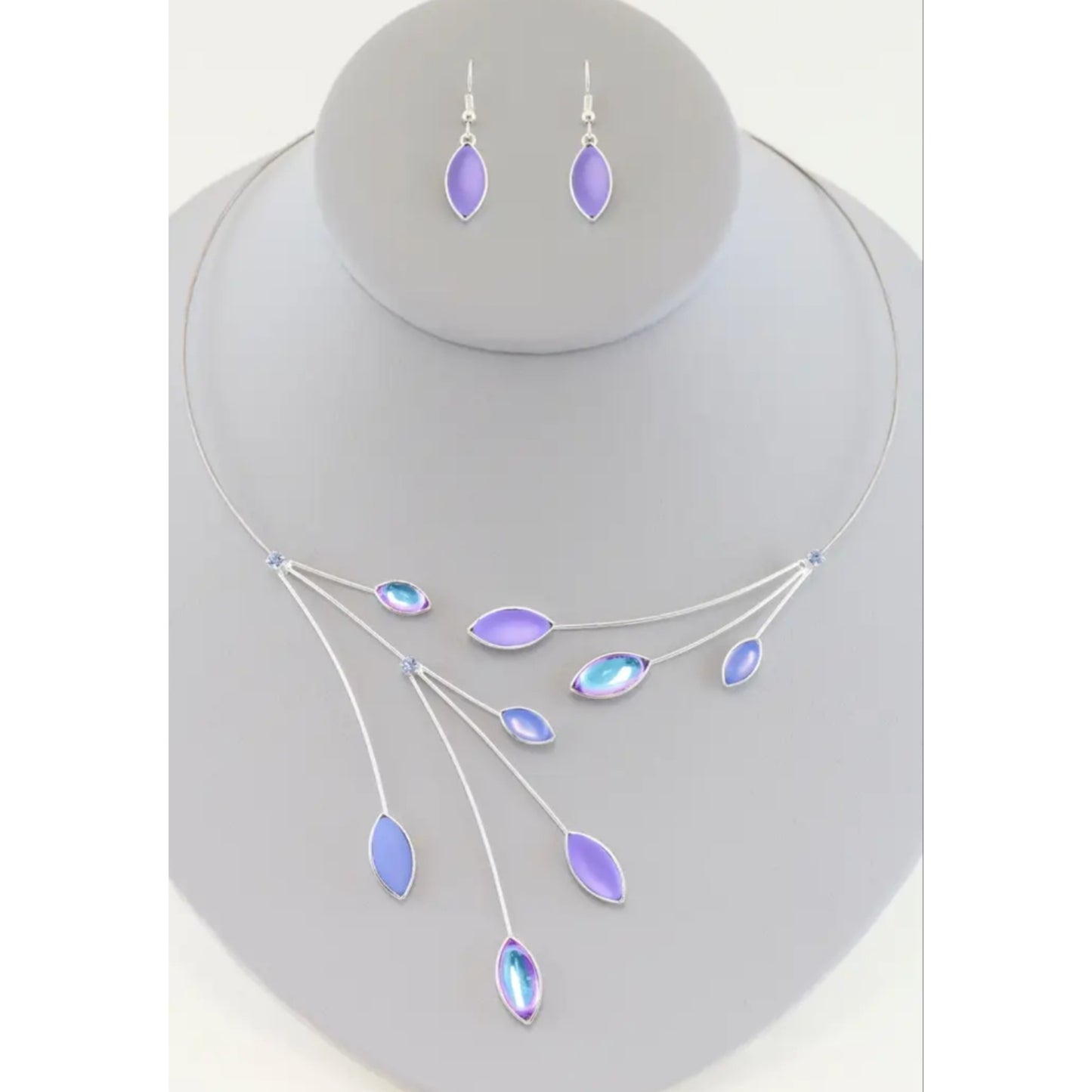 Pale Blue Lavender Hues Necklace Set