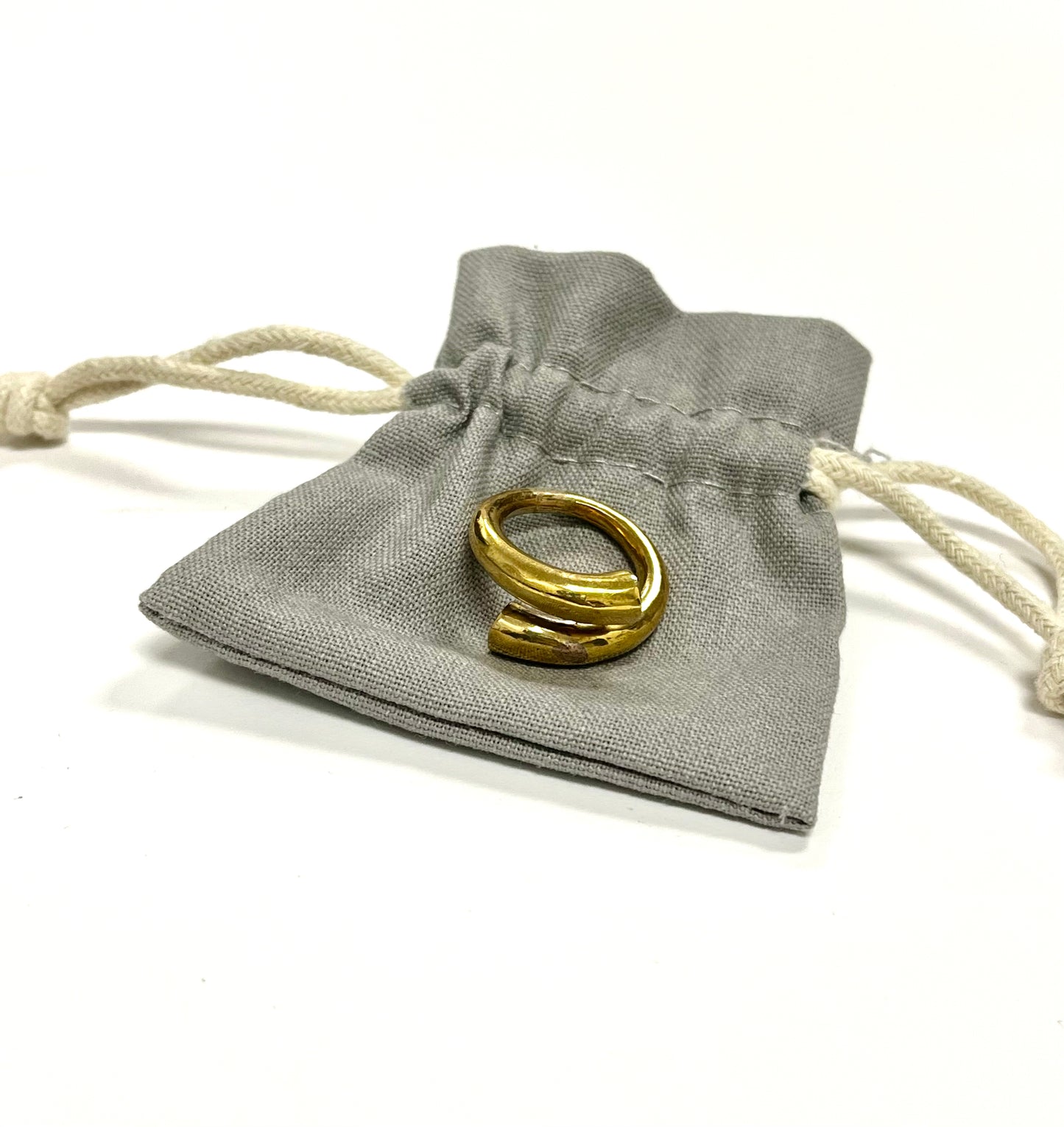High Quality Gold Toned Brass Modern Wrap Double Chunky Bold Ring
