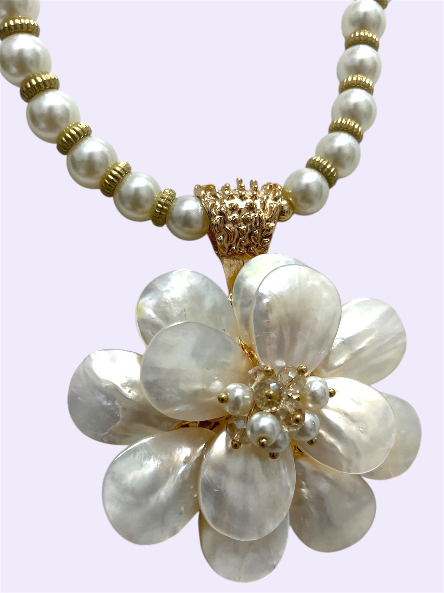 Gardenia Prickle Necklace