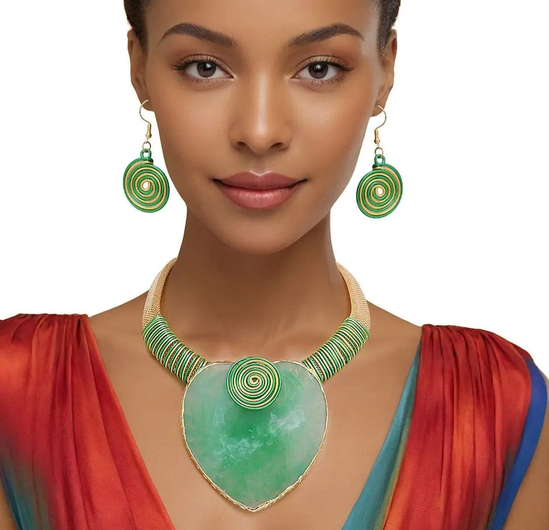 Green Opaque Heart Shape Necklace Set Gold Mesh Accents