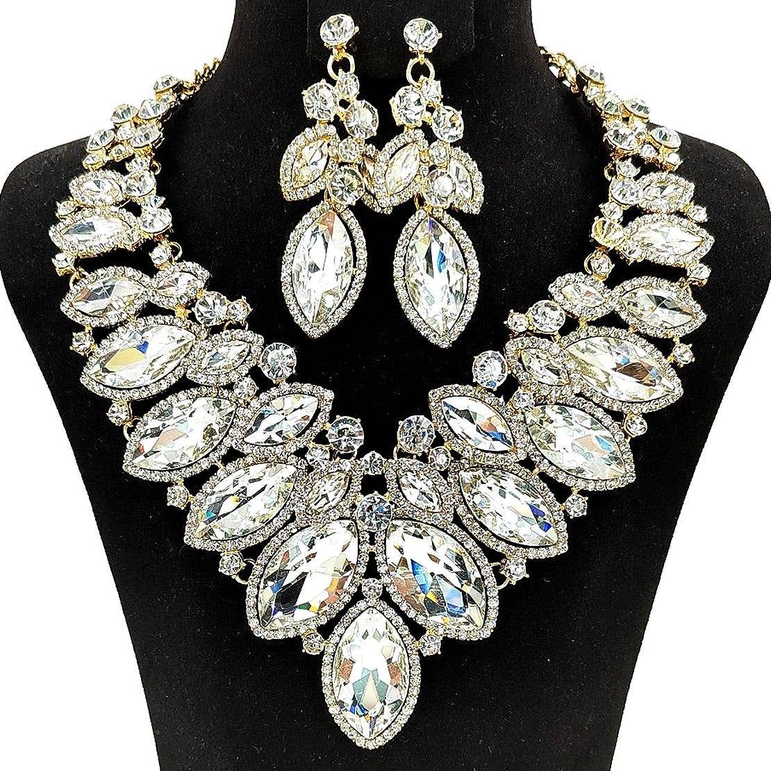 Clear Oblong Chunky Statement Necklace Set | She She's Closet