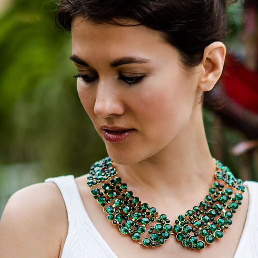 Discover the Stunning Necklace Collection at She She’s Closet