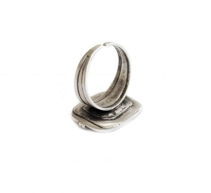 Smokey Crystal Woven Ring