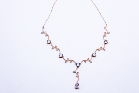 Nature-inspired Necklace