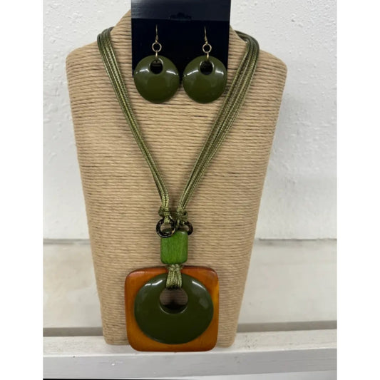 Boho Chic Organic Wooden Pendant Necklace Set Green Mustard Yellow